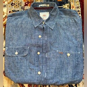 Orvis Denim Button Up Shirt. Size Large.
